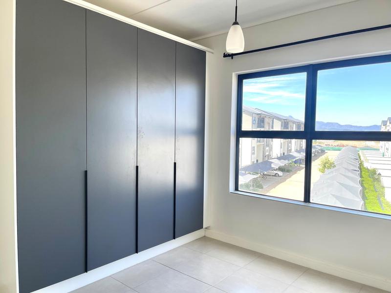To Let 1 Bedroom Property for Rent in The Huntsman Western Cape